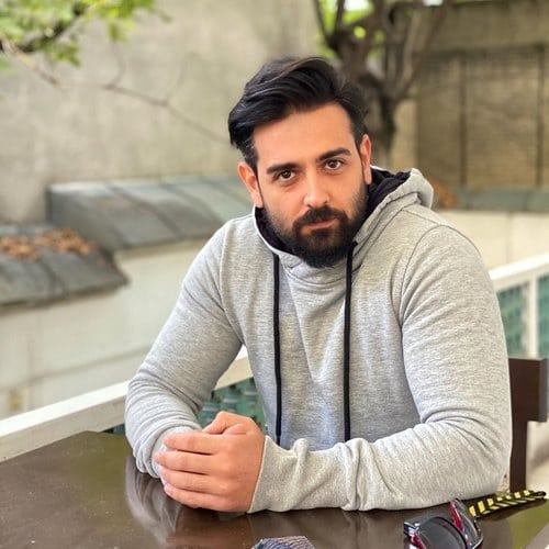 امیر حسین آرمان