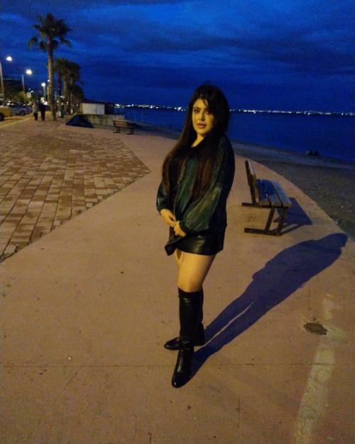 یاسمن کاظم تاش