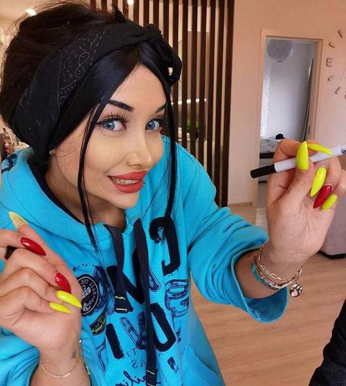 سایت آذین هخامنش