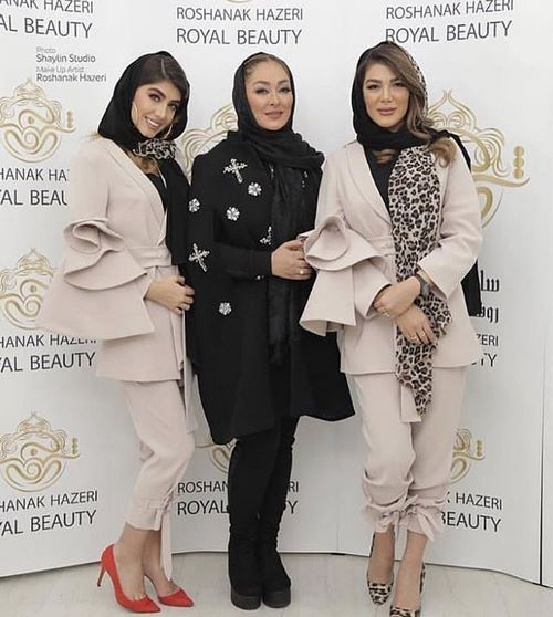 حواشی هنرمندان محبوب