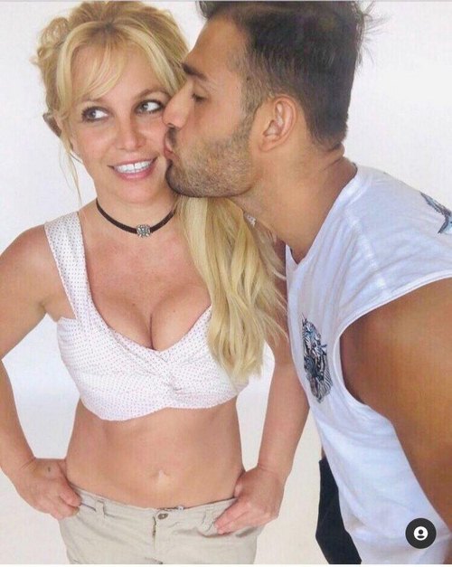 آدرس اینستاگرام بریتنی اسپیرز چیست؟