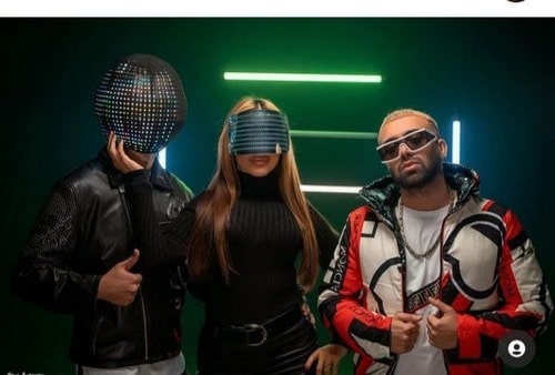 آمیا اکس بند