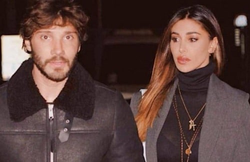 وی مجری چه برنامه هایی است؟