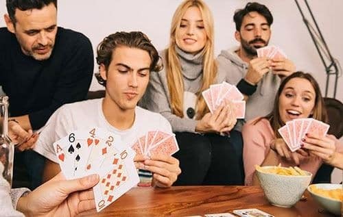 سطح های مختلف برای بازی ورق حافظه